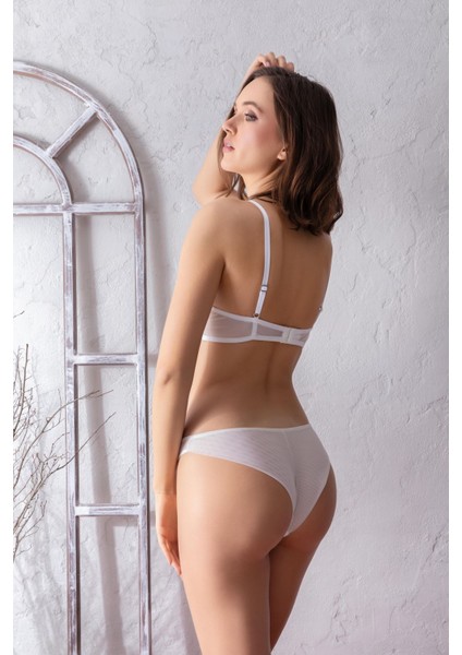Çiçekli Sütyen ve Slip Külot Takım Ekru (32061)