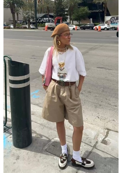 Kadın Preppy Ayıcık Baskılı Beyaz Oversize Kolej Stili Tişört modelleri