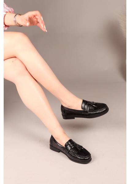 Twango Püsküllü Loafer Siyah