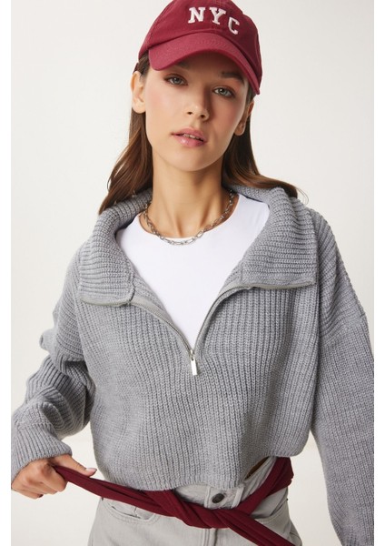 Kadın Oversize Fermuarlı Crop Triko Kazak