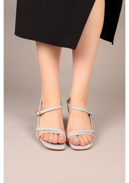 Vividy Biyeli Simli Topuklu Ayakkabı Gümüş modelleri