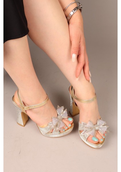 Twink Fiyonklu Platform Topuklu Ayakkabı Gold fiyatları