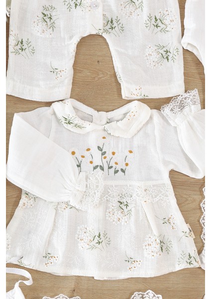 Kız Bebek Yenidoğan Dantelli Süslü Müslin 10 Lu Lüks Hastane Çıkışı Zıbın Seti STL6997 fırsatları