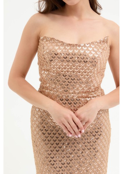 Kadın Gold Straplez Boncuklu Midi Abiye Elibse fırsatları