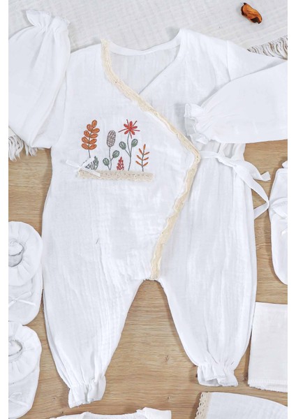 Kız Bebek Yenidoğan Işlemeli Süslü Natural Müslin 10 Lu Lüks Hastane Çıkışı Zıbın Seti STL6998 fiyatları