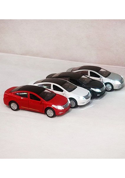 Hyundai Azera Demir Oyuncak Araba | Sesli-Işıklı - Çek Bırak | 12CM - Kırmızı fırsatları