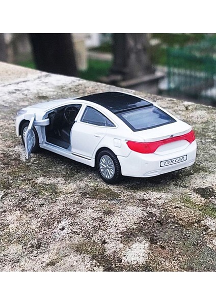 Hyundai Azera Demir Oyuncak Araba | Sesli-Işıklı - Çek Bırak | 12CM modelleri