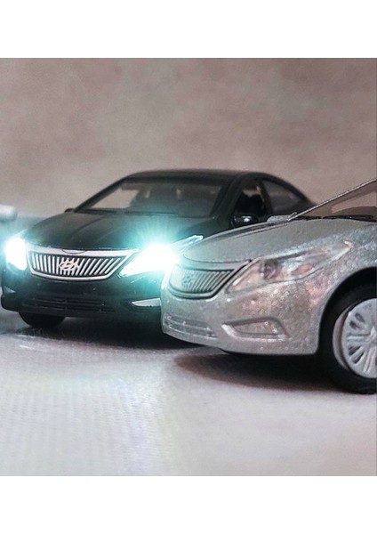 Hyundai Azera Demir Oyuncak Araba | Sesli-Işıklı - Çek Bırak | 12CM - Siyah fırsatları