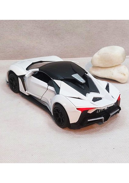 Lykan Hypersport Premium | Sesli Işıklı - Kapıları Açılan - Çek Bırak | 1:32 - 16 cm modelleri