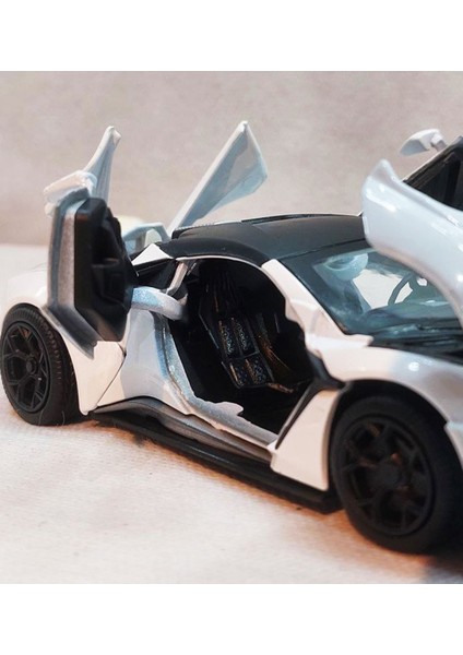 Lykan Hypersport Premium | Sesli Işıklı - Kapıları Açılan - Çek Bırak | 1:32 - 16 cm indirimleri
