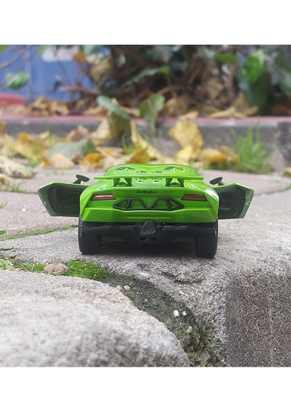 Lamborghini Metal Çek-Bırak Huracan Sterrato | Oyuncak Araba | 13CM fırsatları