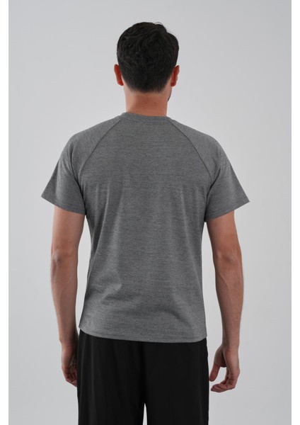 Alexandergardı Reglan Kol Bisiklet Yaka T-Shirt fırsatları