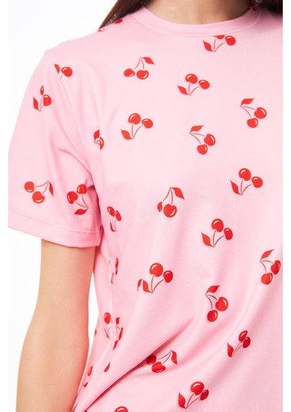 Premium Yazlık Şortlu Kadın Pijama Takımı Kiraz Desenli Yumuşak Dokulu Bisiklet Yaka Kısa Kollu