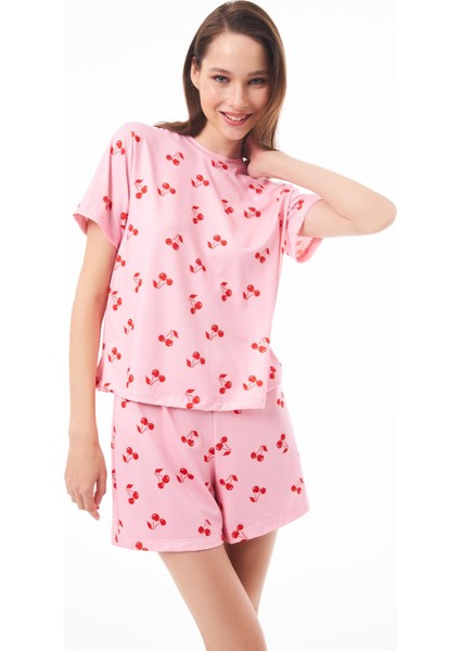 Premium Yazlık Şortlu Kadın Pijama Takımı Kiraz Desenli Yumuşak Dokulu Bisiklet Yaka Kısa Kollu