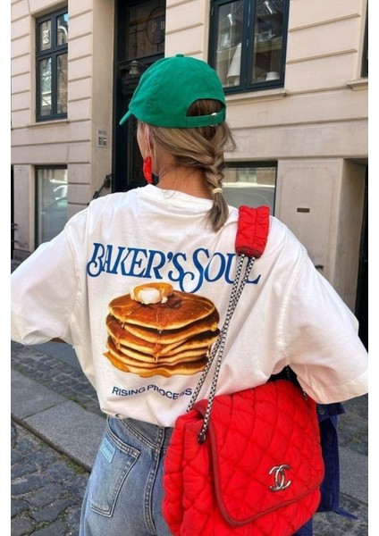 Kadın Pancake Baskılı “baker’s Soul” Oversize Sokak Stili Tişört