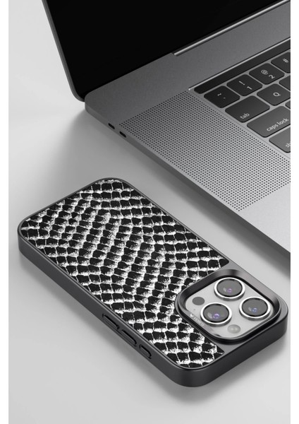 Iphone 15 Pro Viper Kapak - Siyah Nrmsa