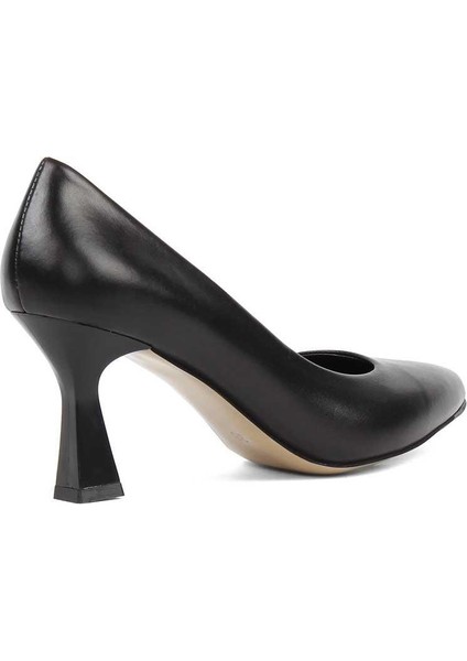 Kadın Siyah Ince Topuklu Deri Stiletto indirimleri