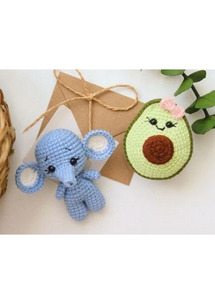 El Örgüsü Amigurumi Anahtarlıklar (Fil ve Avokado) Anahtarlık Aparatı Takılıp Gönderilir