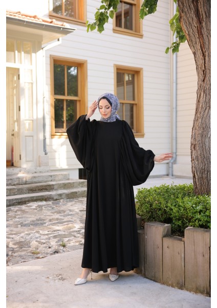 Büzgü Detaylı Cilbab Elbise Kol Ağzı Lastikli Medine Ipeği