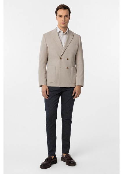 Dar Kalıp Gofre Desenli Esnek Bej Tek Ceket fırsatları