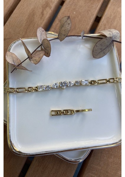 Çelik Ortası Kalp Taşlı Bileklik 17+2cm