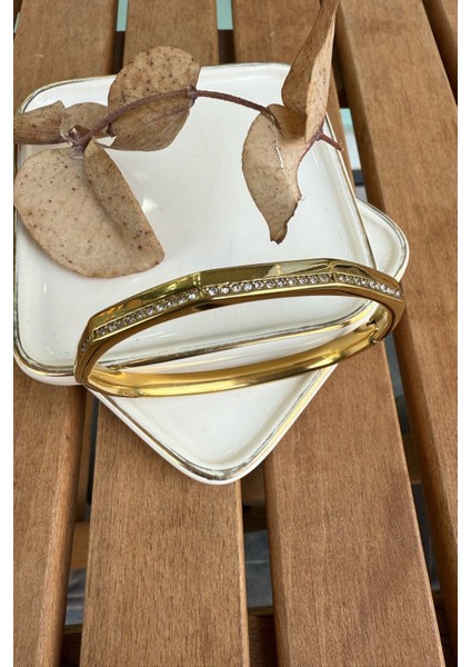 Çelik Köşeli Bilezik