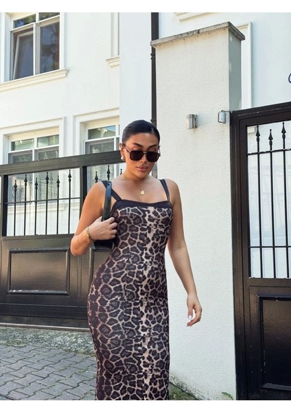 Kadın Dalgıç Kumaş Dijital Leopar Baskılı Midi Boy Elbise