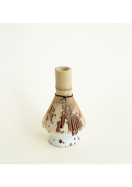 Seramik Parlak Kahverengi Benekli Matcha Whisk Tutacağı modelleri