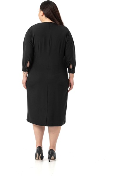 Büyük Beden Yakası Fermuar Detaylı Torba Cepli Truvakar Kol Midi Siyah Elbise modelleri