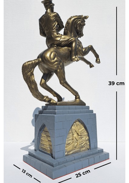 Atatürk Onur Anıtı Biblo - Büyük Boy (39 cm)