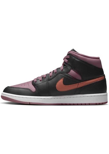 Air Jordan 1 Mid Se modelleri
