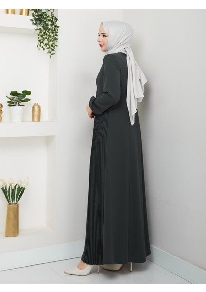 Yarım Pileli Bel Nakışlı Tam Boy Kadın Ferace fırsatları
