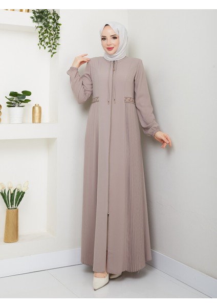 Yarım Pileli Bel Nakışlı Tam Boy Kadın Ferace