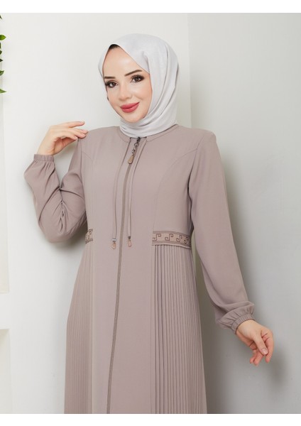 Yarım Pileli Bel Nakışlı Tam Boy Kadın Ferace modelleri