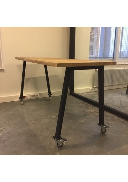 Tekerlekli Ofis Masası 150*75CM