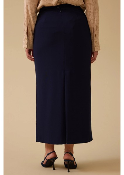 Kadın Büyük Beden Düz Kesim Etek 4005 Lacivert fırsatları