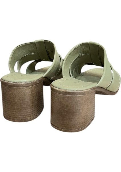 Yeşil Hakiki Deri Bant Detaylı Topuklu Comfort Taban Terlik modelleri