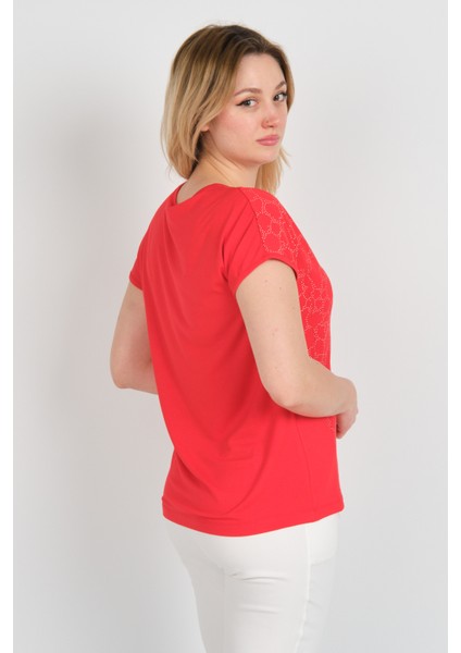 Kadın Kısa Kollu Taş Süslemeli Bisiklet Yaka Bluz 24227 Kırmızı fırsatları