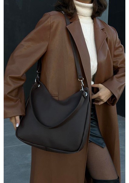 Oval Bigger Kadın Omuz Çantası Valerie Acı Kahve fırsatları