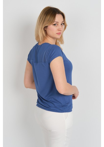 Kadın Sırt ve Omzu Tül Detaylı Beli Lastikli Bisiklet Yaka Bluz 23064 Indigo fırsatları