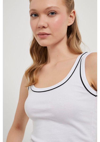 21870 Çizgi Detaylı Kadın Atlet fiyatları