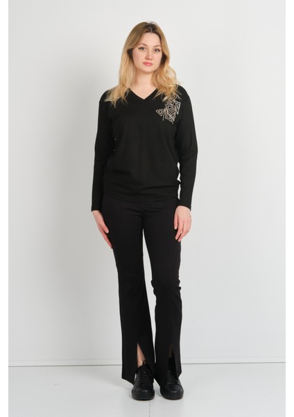 Kadın Pul ve Boncuk Işlemeli V Yaka Uzun Kol Bluz 24578 Siyah fiyatları