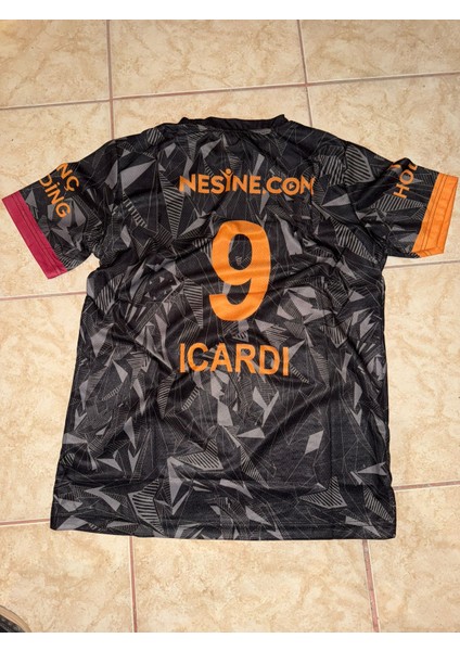 Galatasaray 22/23 Sezon Icardi 9 Taraftar Yetişkin Iç Saha Fıtbol Forması HD1199
