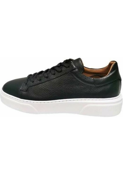 Beyaz Taban Siyah Sneaker