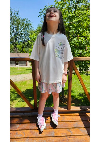 Hello Kitty Sırt Baskılı Pamuklu Oversize Tişört