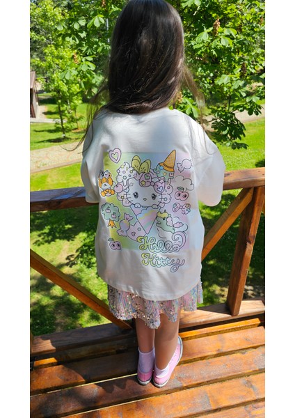 Hello Kitty Sırt Baskılı Pamuklu Oversize Tişört