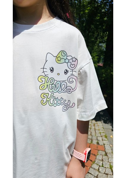 Hello Kitty Sırt Baskılı Pamuklu Oversize Tişört