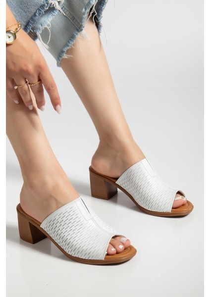 Suins Gentle Model Hakiki Deri Işlemeli Terlik fiyatları