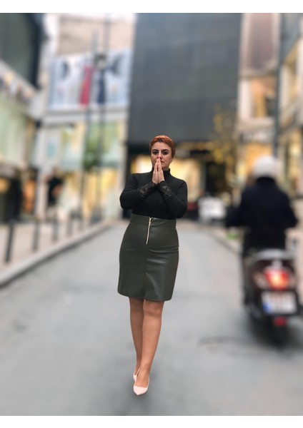 Fermuarlı Deri Mini Etek