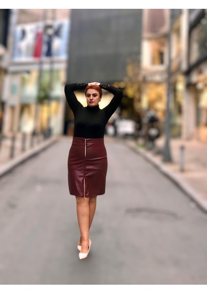 Fermuarlı Deri Mini Etek
